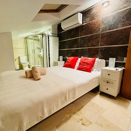 Duplex Premium Center *