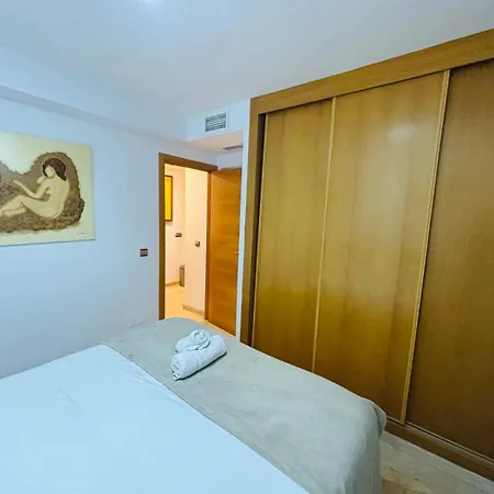 Duplex Premium Center * Малага