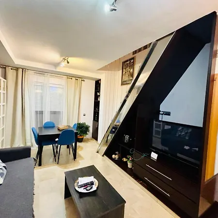 Апартаменты Duplex Premium Center *